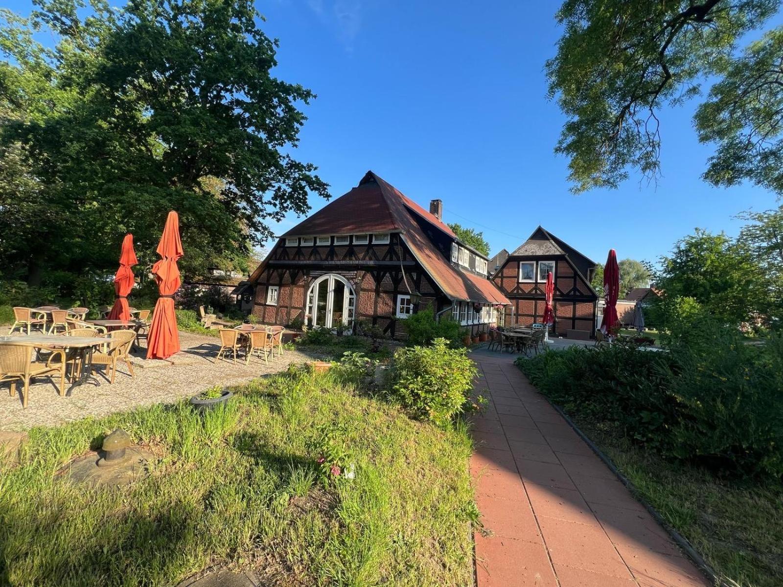 Ihr Ferien Hotel Brunnenhof Suhlendorf Exterior foto